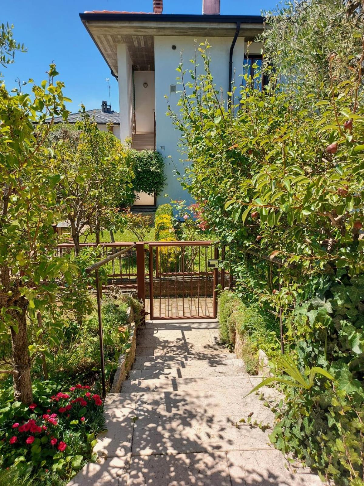 Casa Rosanna Διαμέρισμα Πεσκιέρα ντελ Γκάρντα Εξωτερικό φωτογραφία